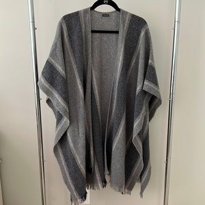 Club Monaco gray wrap
